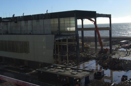 Dungeness A turbine hall demolition 460 (Magnox)